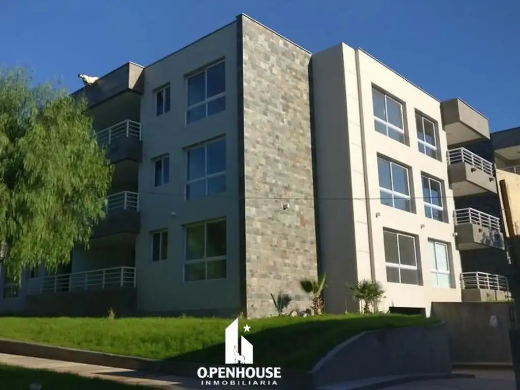 Openhouse Inmobiliaria Vende Fabuloso Departamento, en Ayres de Dalvian.