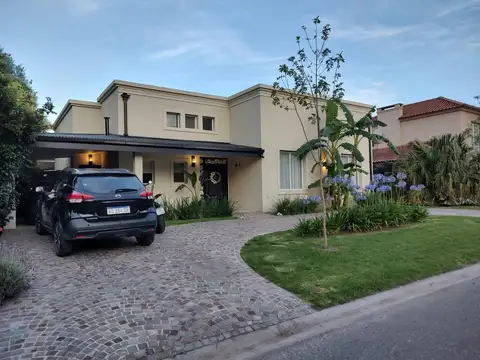 Hermosa casa en planta baja hecha a nuevo