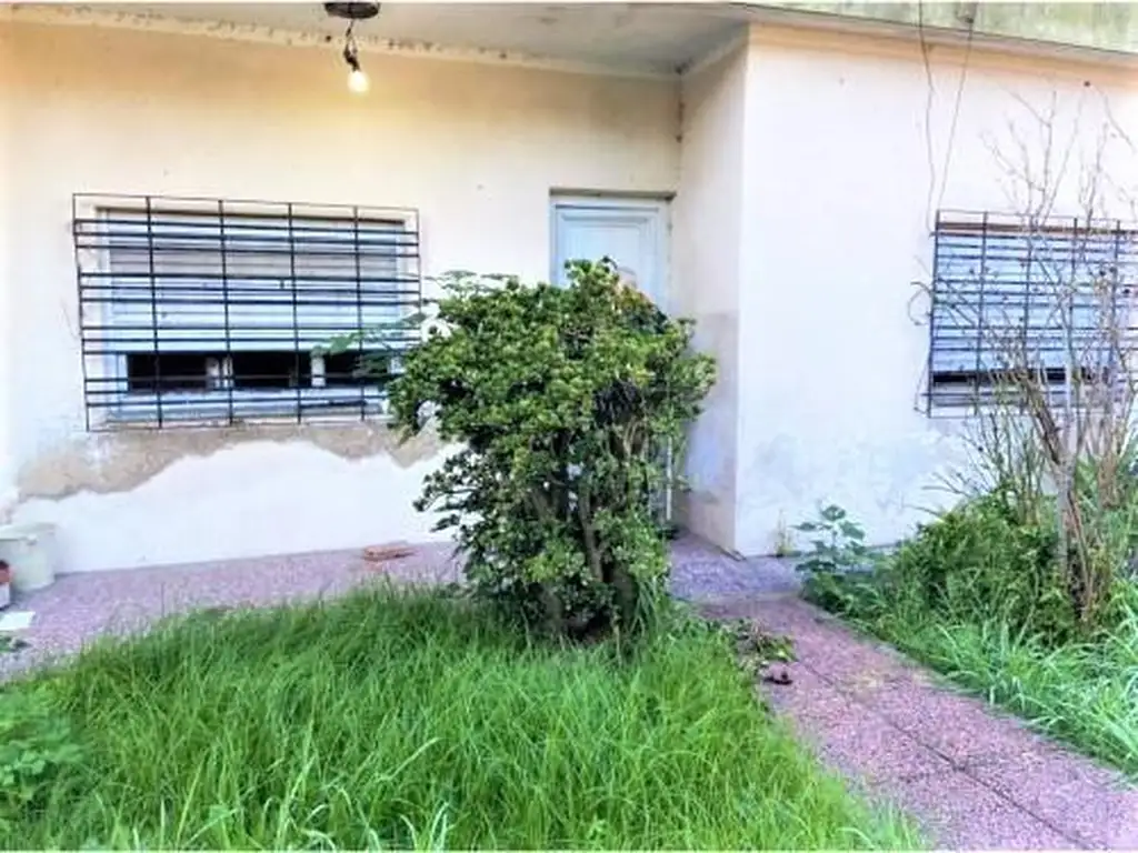 Casa en venta a Reciclar en Excelente Ubicación