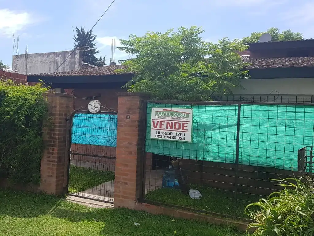 Casa Venta 3 ambientes 8 años, 70m2, 1 cochera, Palenque 600, La Lonja