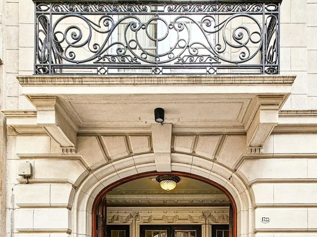 Semipiso en Recoleta, Casona Aberg Cobo