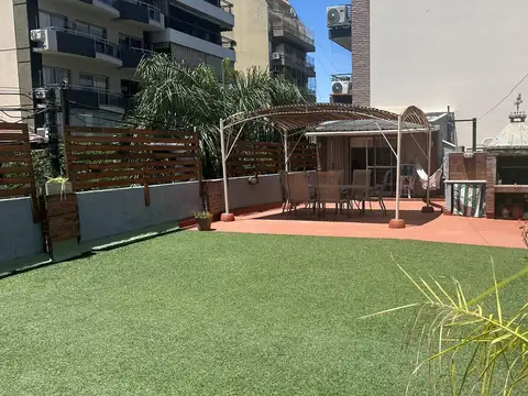 CASA 4 AMBIENTES AMOBLADO EN ALQUILER SIN EXPENSAS EN CABALLITO CON TERRAZA, QUINCHO