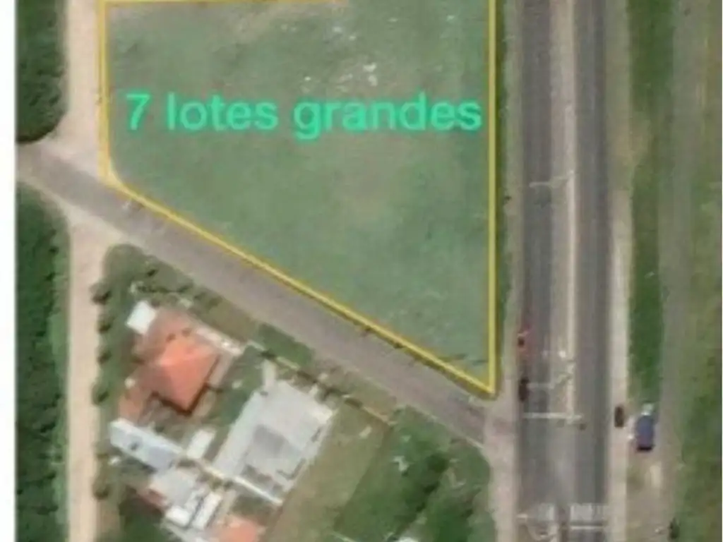 Venta Lote / Terreno. 7 grandes lotes en Zona Comercial.