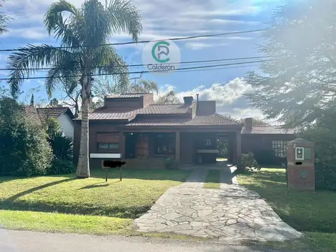 Casa en  Venta  Oportunidad Country Club Banco Provincia