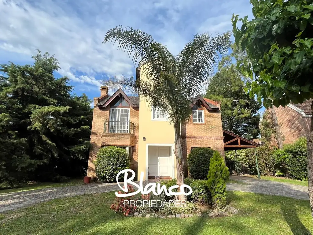 Casa  en Venta en La Delfina, Pilar, G.B.A. Zona Norte