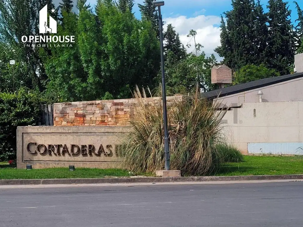 CASA A ESTRENAR BARRIO LAS CORTADERAS