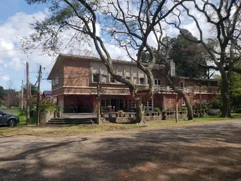 EXCELENTE HOSTERIA Y RESTAURANTE EN COLONIA, URUGUAY