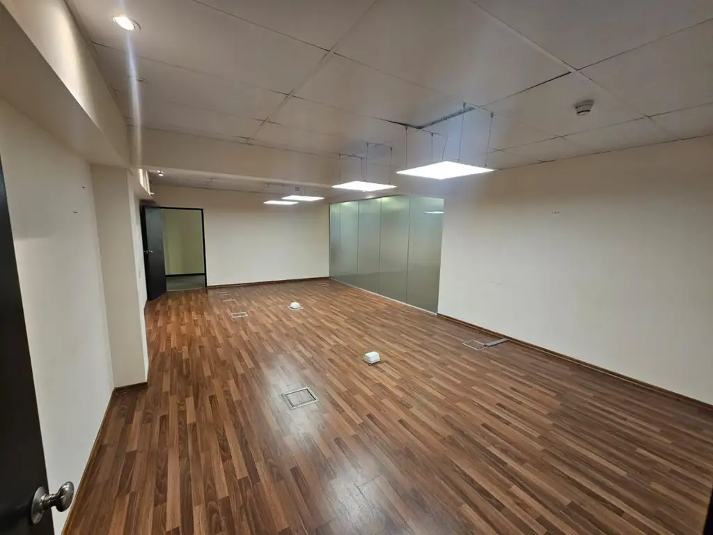 Oficina en Alquiler de 390 m2 en MIcrocentro / Centro