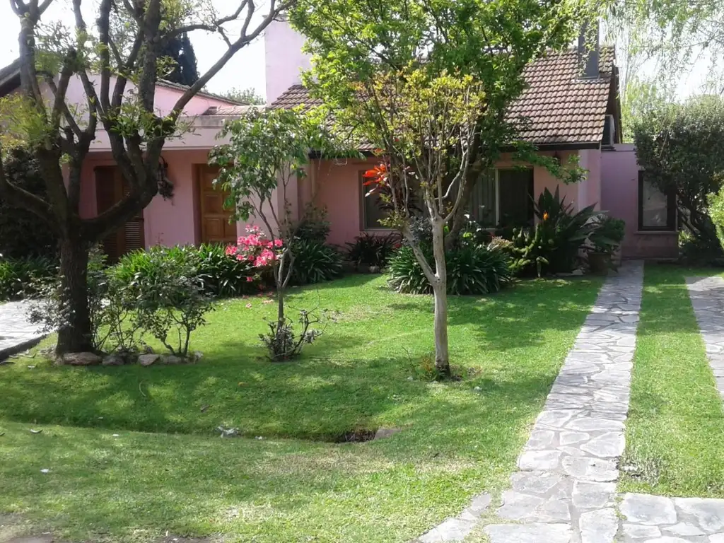 Chalet en country Aranzazu, KM 35