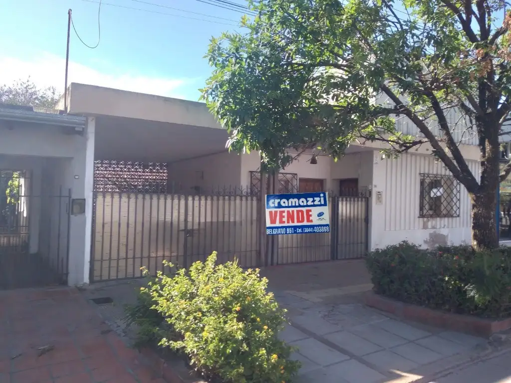 CASA EN VENTA