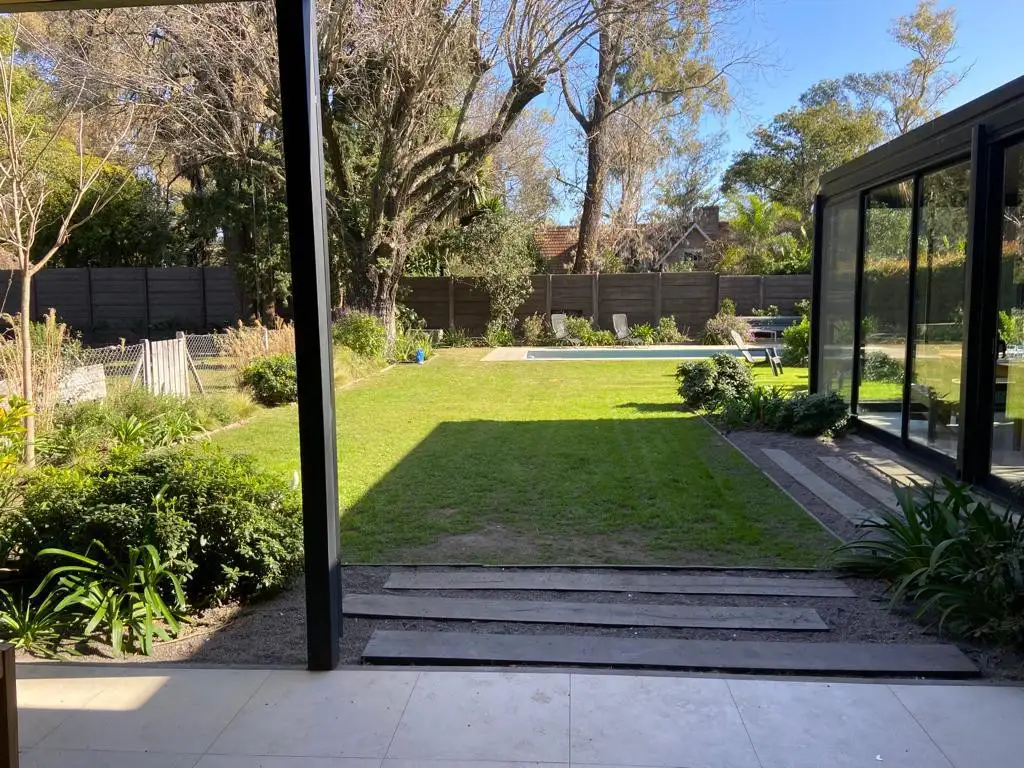 Alquier temporal , casa, Zona Norte, San Isidro, La Horqueta, quincho cerrado