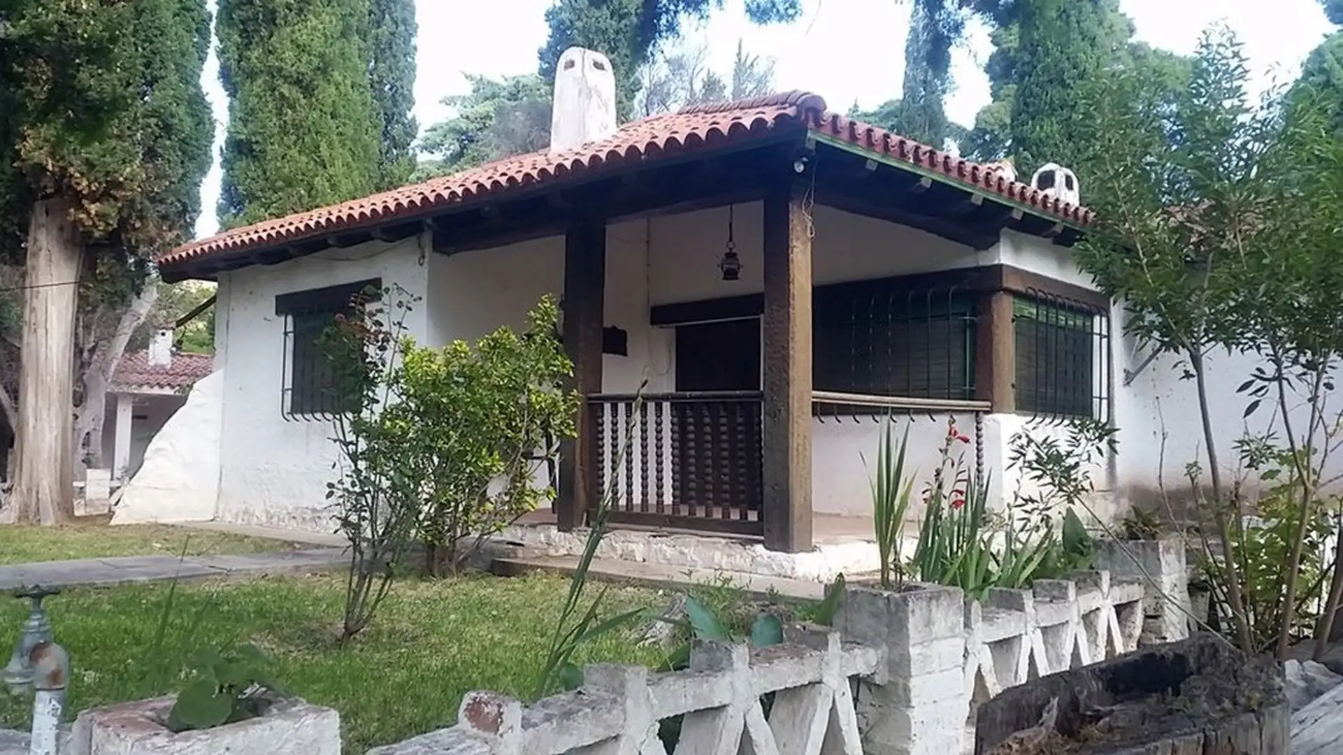 Excepcional Complejo en el centro de San Marcos Sierras con 1 Ha de