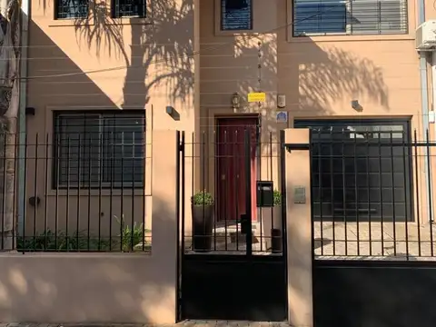 Casa nueva en Quilmes centro excelentes terminaciones