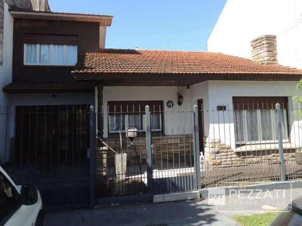 Chalet Z/ Chauvin. Lote 10 x 28. Apto desarrollo inmobiliari