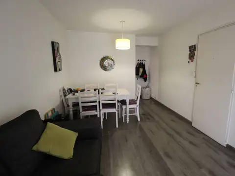 DEPARTAMENTO CENTRICO 2 AMBIENTES ESCUCHA OFERTA