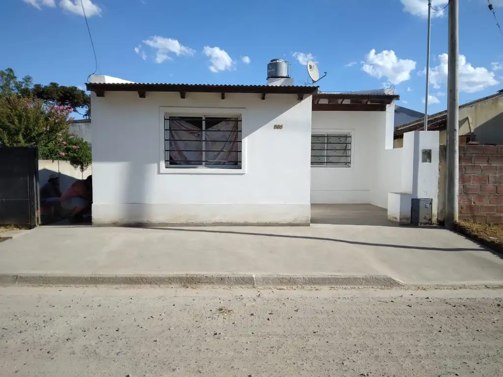 Casa en venta - 1 Dormitorio 1 Baño - 100Mts2 - San Miguel del Monte