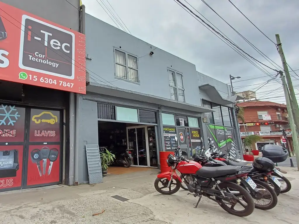 Propiedad en Venta Esquina Comercial  Don Torcuato