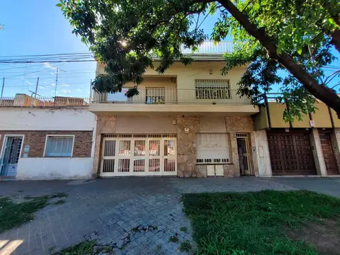 Avellaneda 2500 - Casa en venta de 3 dormitorios Planta Alta - Rosario Bella Vista