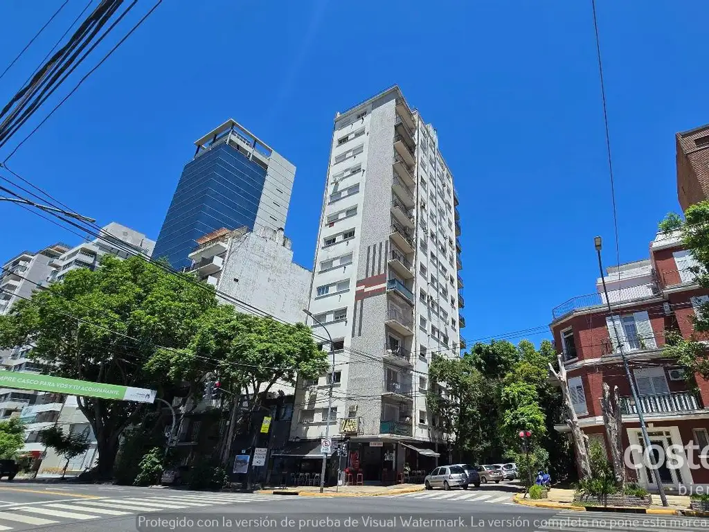 Departamento 2 ambientes en Vicente López sobre Libertador - Vistas abiertas