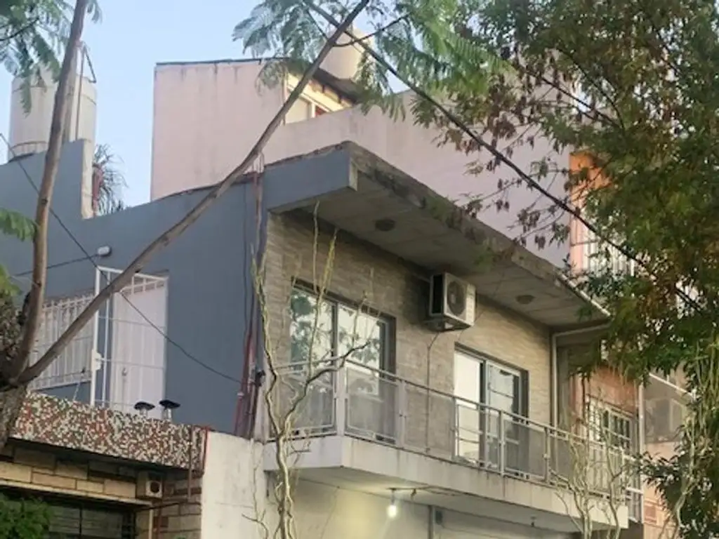 Venta de galpon con vivienda en Ciudadela