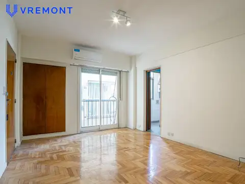 Av Juan Bautista Alberdi 00 Departamento en venta de 2 ambientes en Caballito con Balcon