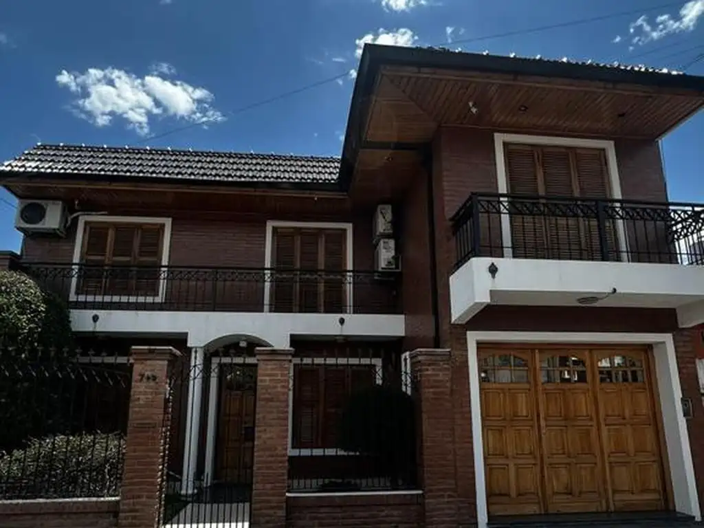 CHALET EN VENTA EN LA TABLADA