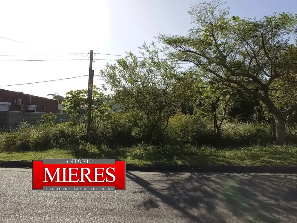 Lote en venta - Pinares Punta del Este