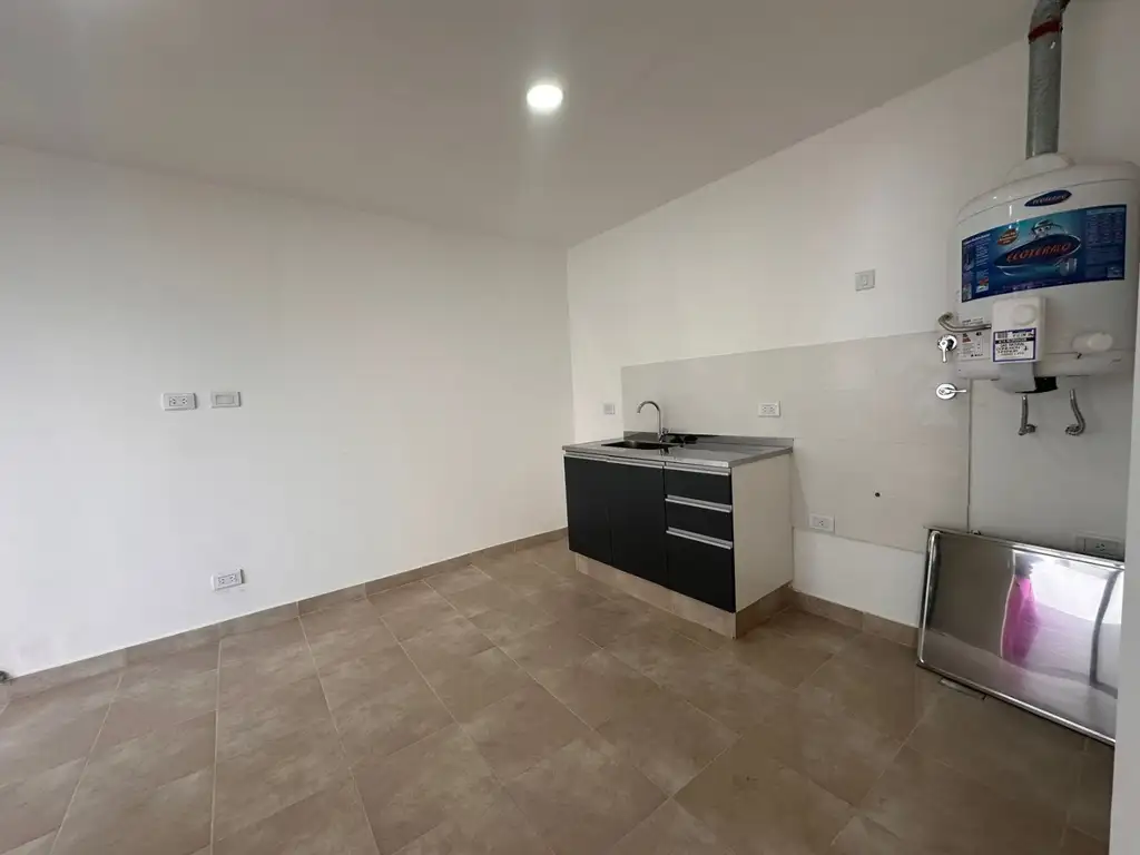 Departamento contrico en venta