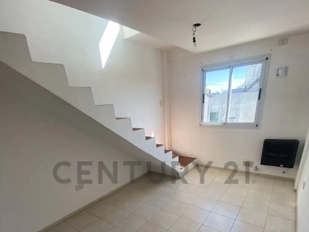 Departamento - Venta - Argentina, La Plata - diagonal 77 e/ 1 y 49 100