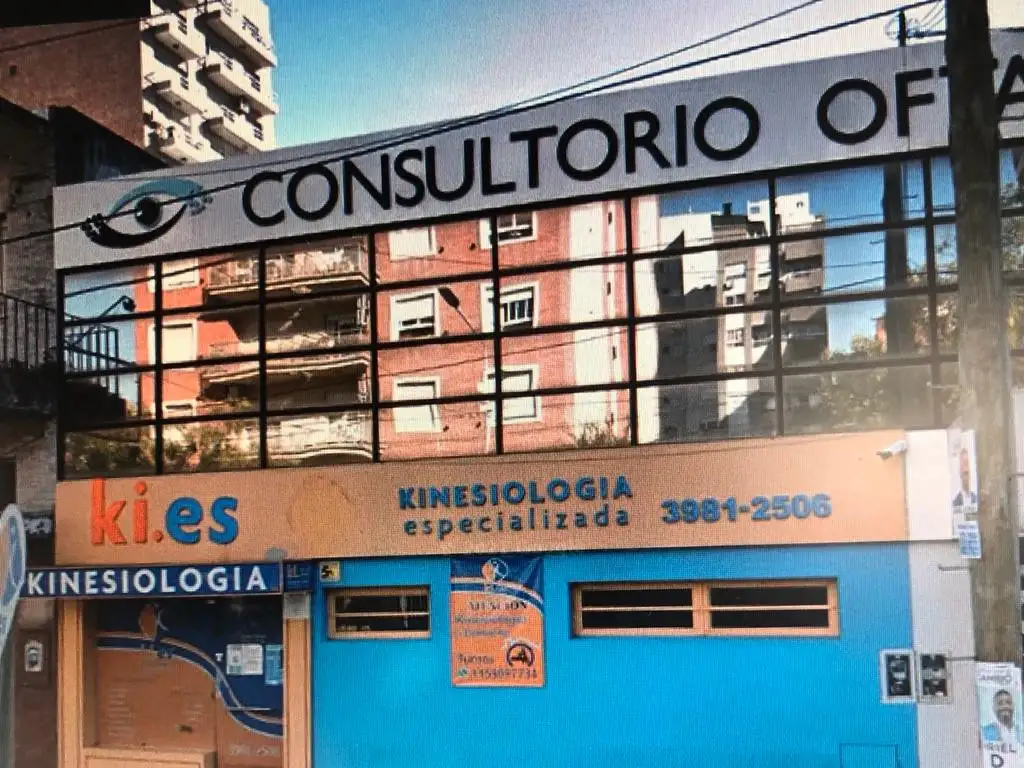 oficinas / consultorios sobre lote propio a 300 mts rivadavia