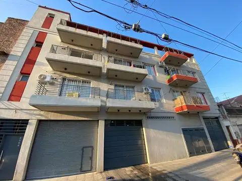 Departamento monoambiente en alquiler, M. Moreno 5300 