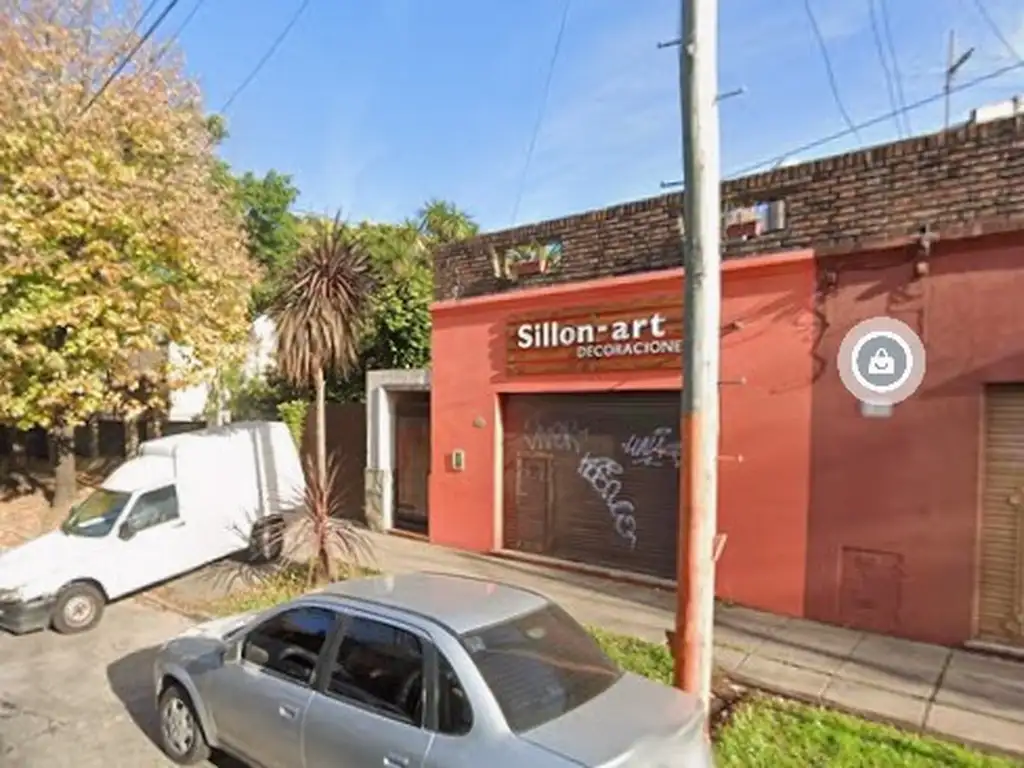 EXCELENTE LOCAL COMERCIAL A Mtros.AV. SUCRE, A LA VUELTA DE IGLESIA SANTA RITA Y COLEGIO JUAN XXIII