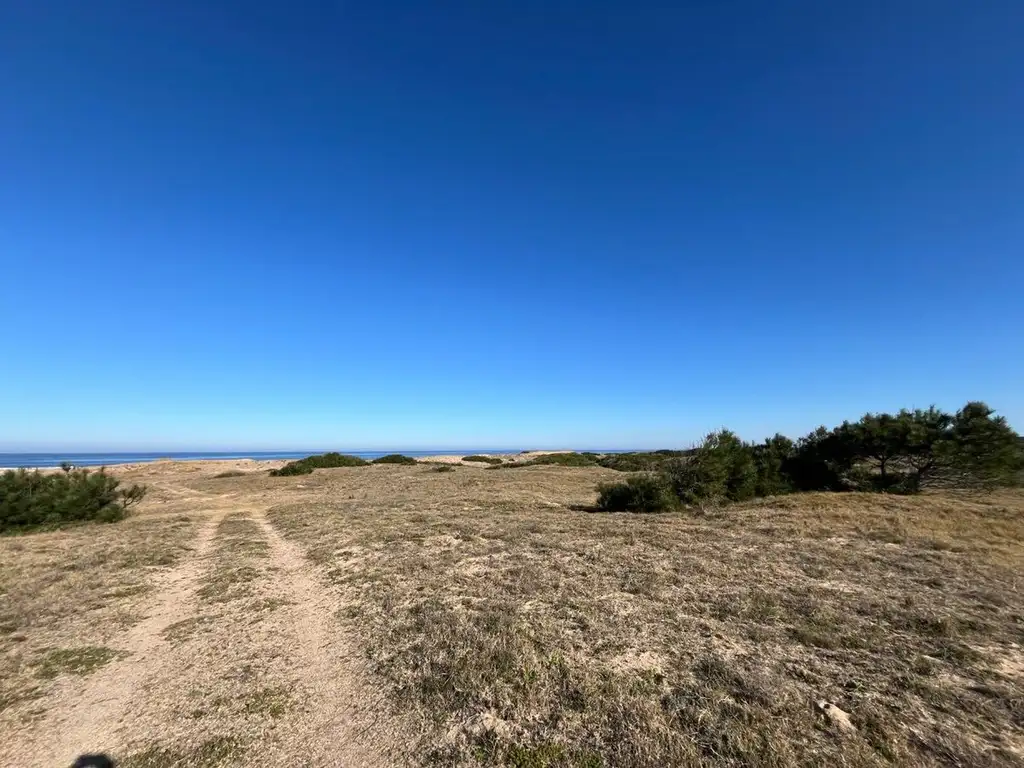 Terreno en venta, San Antonio con vista al mar