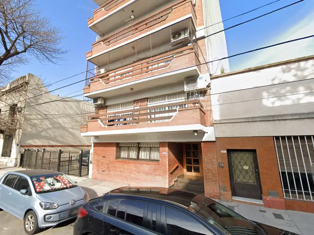 Monoambiente  28 m2 Patio Apto Crédito Oportunidad  Almagro