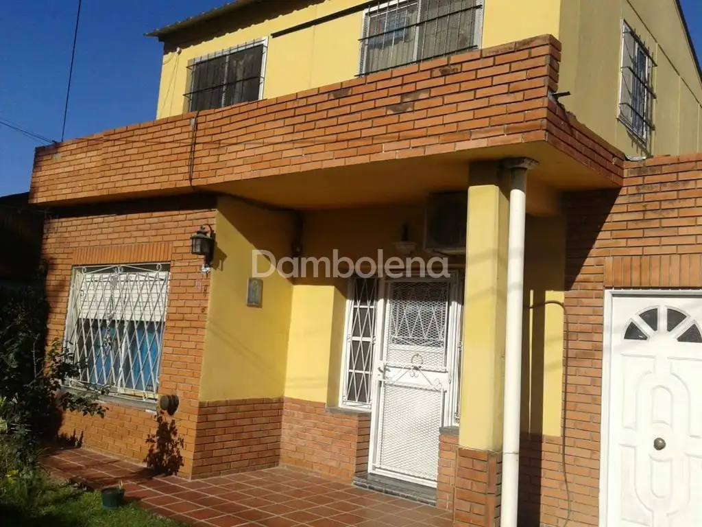 Casa Chalet  en Venta o permuta ubicado en Moreno, G.B.A. Zona Oeste