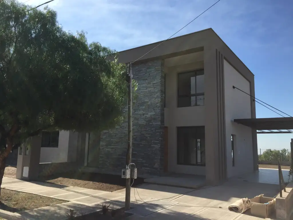 Casa en Venta Barrio Dalvian