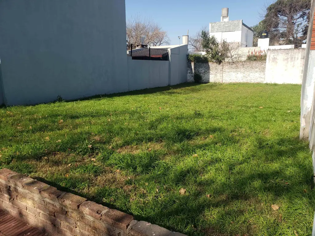 Terreno en Venta Lomas de Alberdi