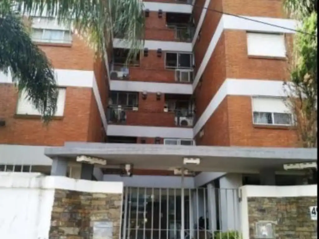 OPORTUNIDAD  Departamento 3 ambientes excelente estado