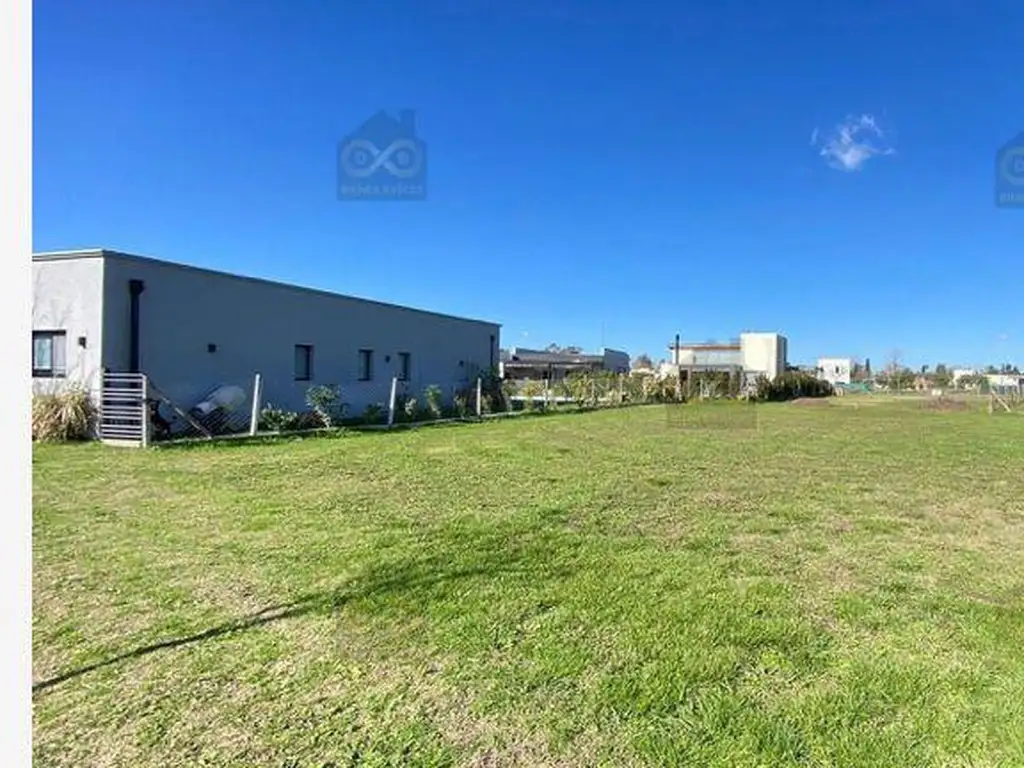 OPORTUNIDAD! Lote en Santa Emilia - Pilar del Este