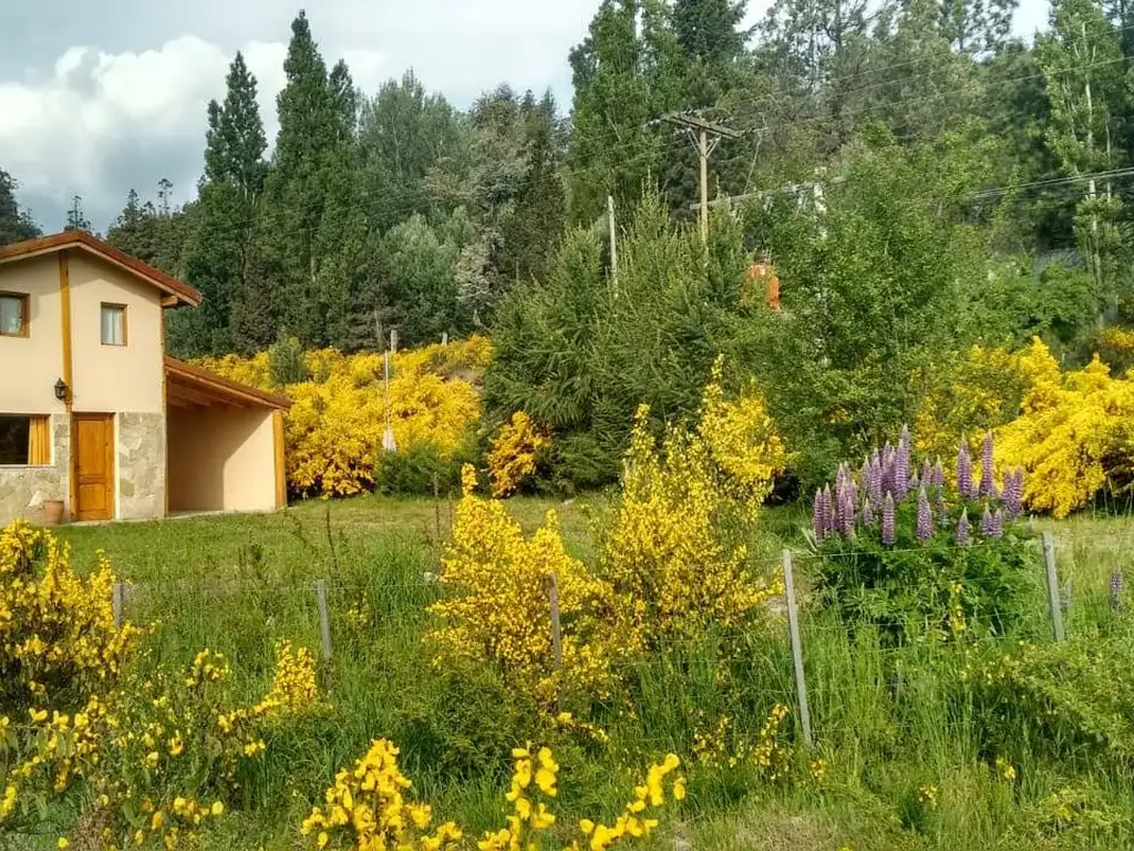 Casa cabaña para tus Vacaciones en El Bolsón