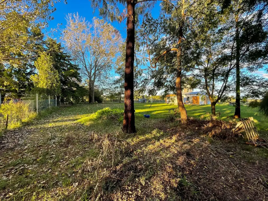 Venta Lote en Barrio El Rodeo, Ruta 215.