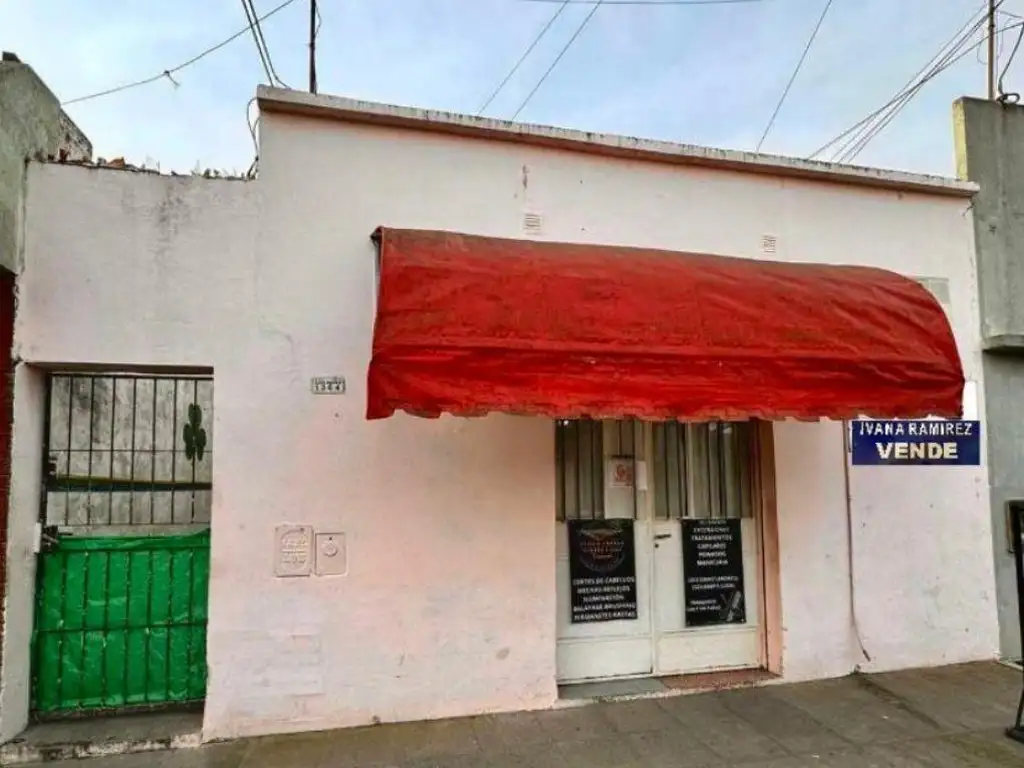 Se Venden Dos Casas con Local Comercial - Luján