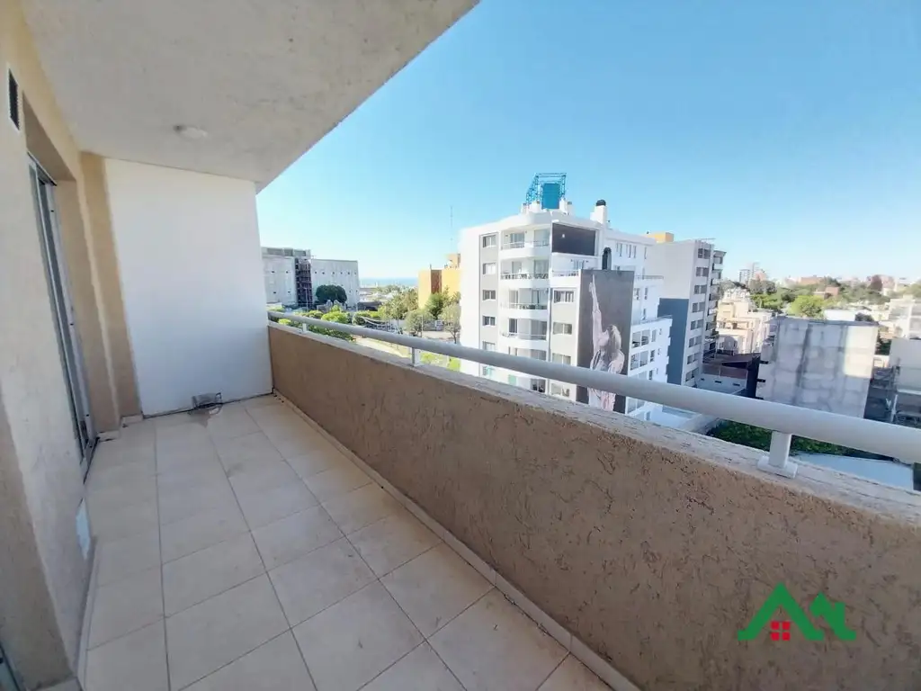 Departamento en venta de un dormitorio con seguridad en Güemes posesión inmediata.