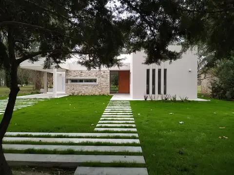 casa a estrenar Club de Campo Miralagos - Foto 0