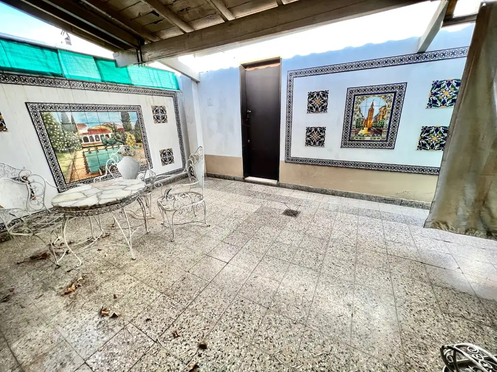 Casa Venta 4 ambientes 45 años, 130m2, Norte, Azcuenaga 2300, Martinez