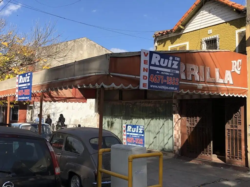 CASA 4 AMBIENTES CON LOCAL Y SALON - Foto 0