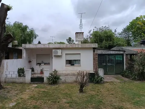 Muy Linda Casa en venta, en Fatima, Barrio La Capilla, acceso a panamericana y parque industrial