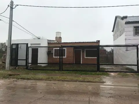 CASAS - CASA - LOS TRONCOS, RESISTENCIA