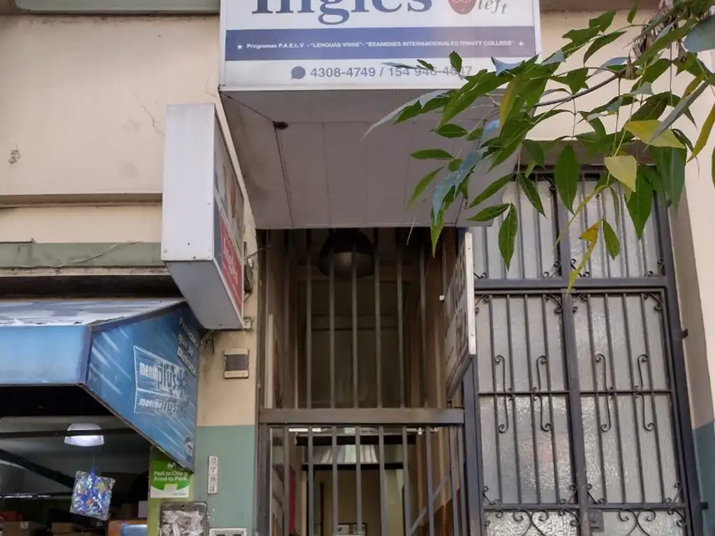 Venta de dos Institutos de Ingles