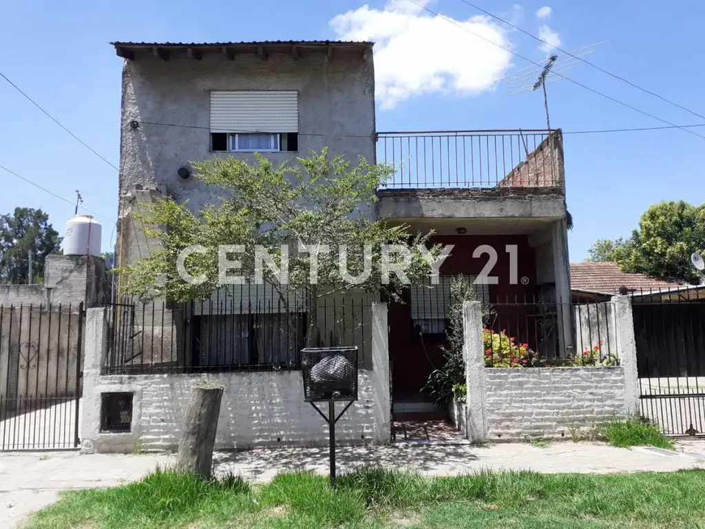 Venta casa y departamento ideal 2 familias